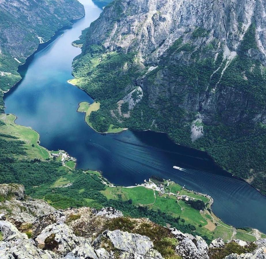 Gudvangen Fjordtell Exterior photo